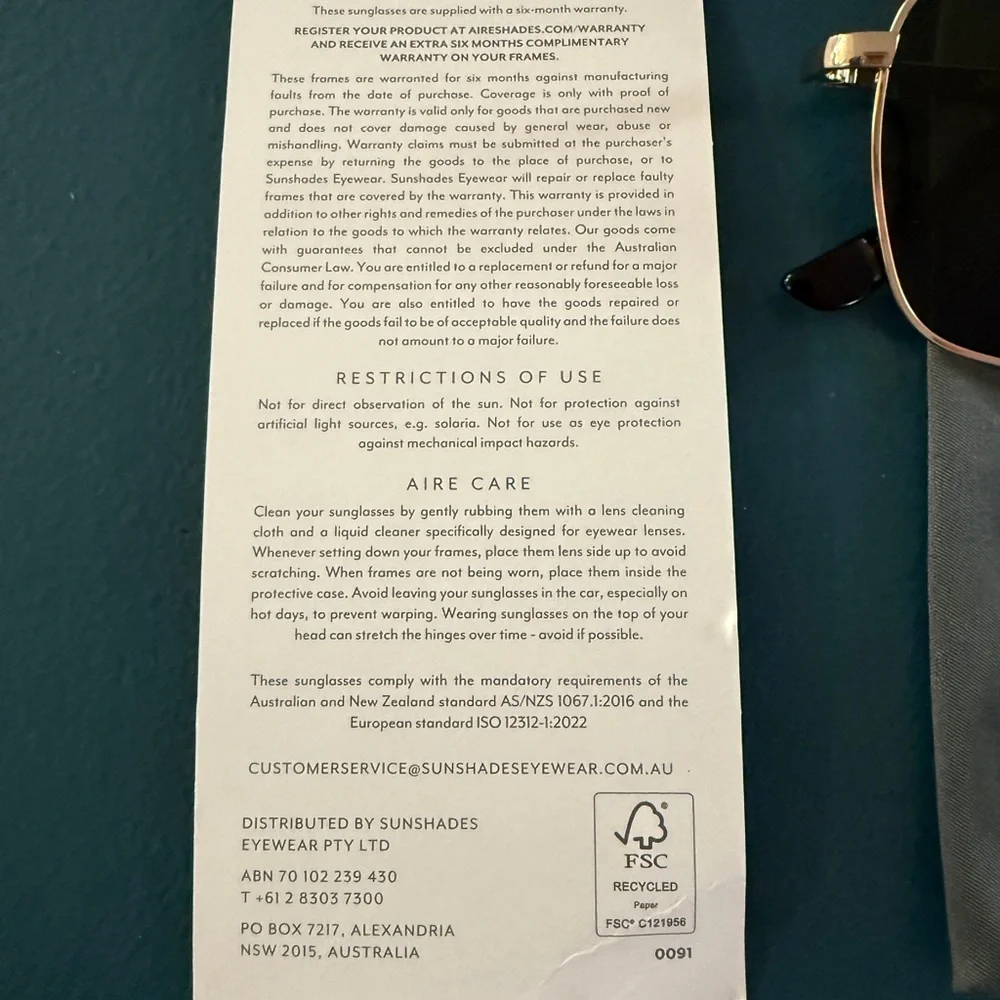 Gold and Black Women's Sunglasses - Picture 2 of 5